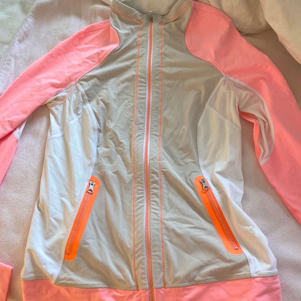 Lululemon size 6 jacket